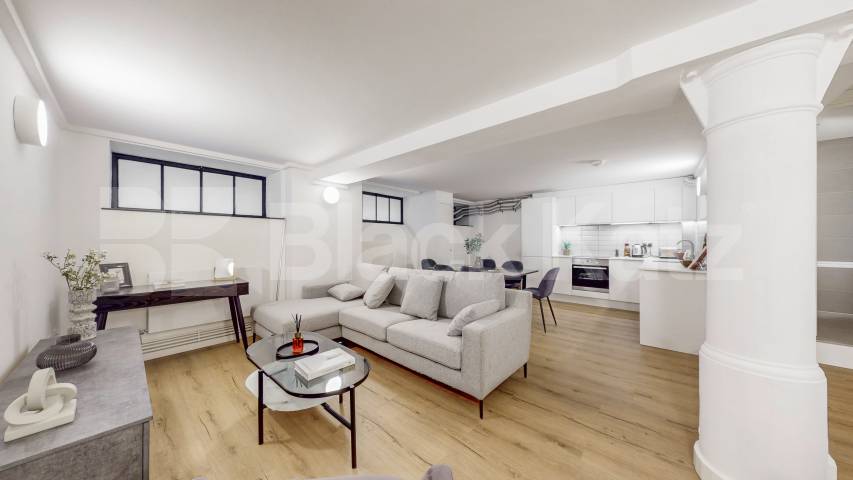 Modern studio apartment within a warehouse conversion in the trendy Dalston Springfield House lofts - Tyssen Street, Dalston